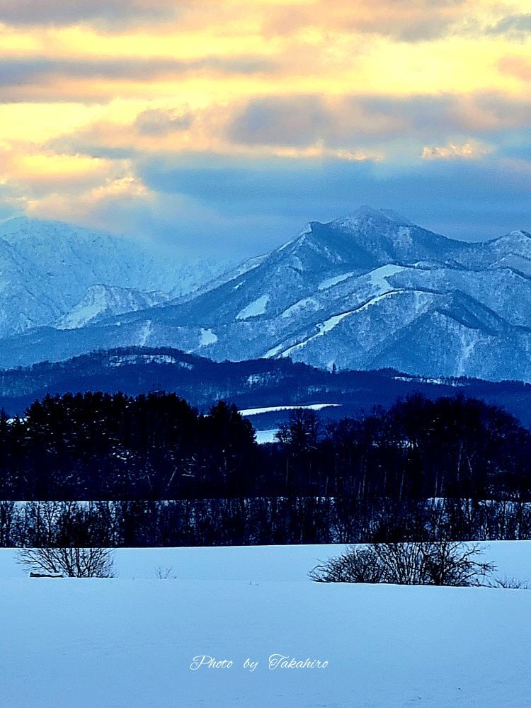 №1305　富良野の山