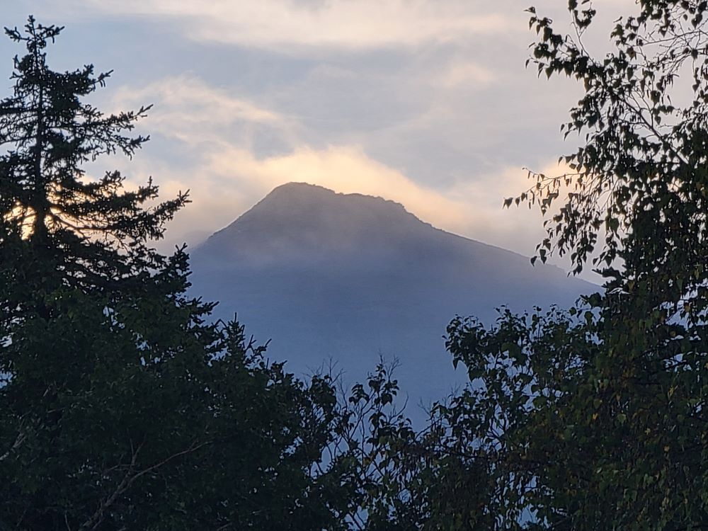 №2523　十勝岳連峰